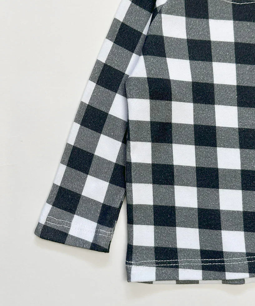 Camiseta-infantil-manga-longa-inverno-moderna-estampa-xadrez-preto-e-branco-quadriculado-vichy-preto-unissex-menino-2.jpg