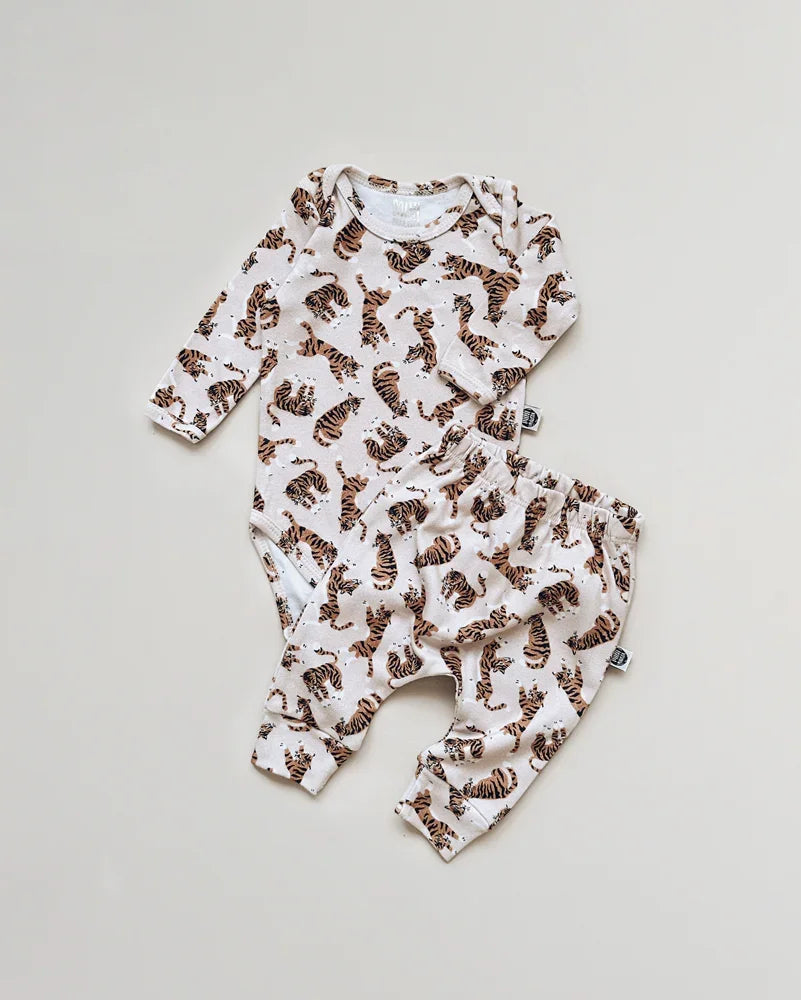 Conjunto Body Manga Longa e Calça Bebê | Tiger