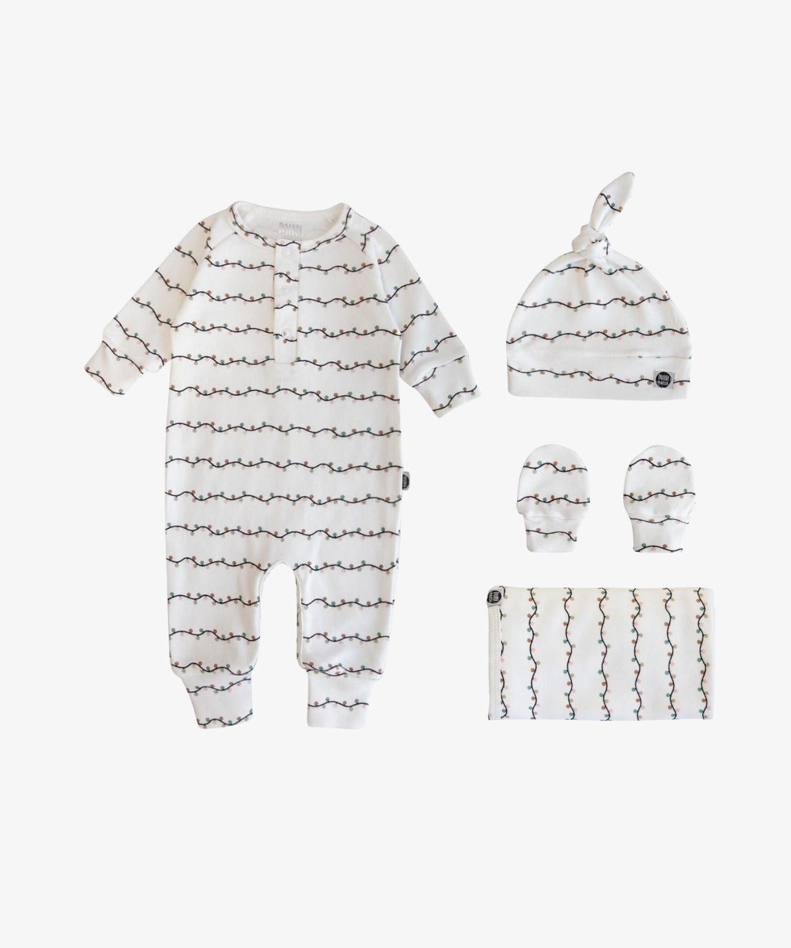 Conjunto-saida-maternidade-bebe-minimalista-natal-luzinhas-natal-lights.jpg