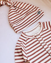 Touca Nó Recém-Nascido Unissex | Listrinhas Chutney