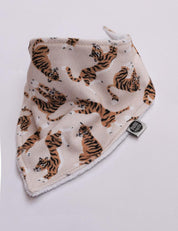 Babador Bandana Unissex | Tiger - MiniMalista Baby - 0.4, b2b, Baby, black-friday, com-desconto-mm10, Meia Estação, Menino, Neutro, Unissex -bebê-minimalista-estiloso