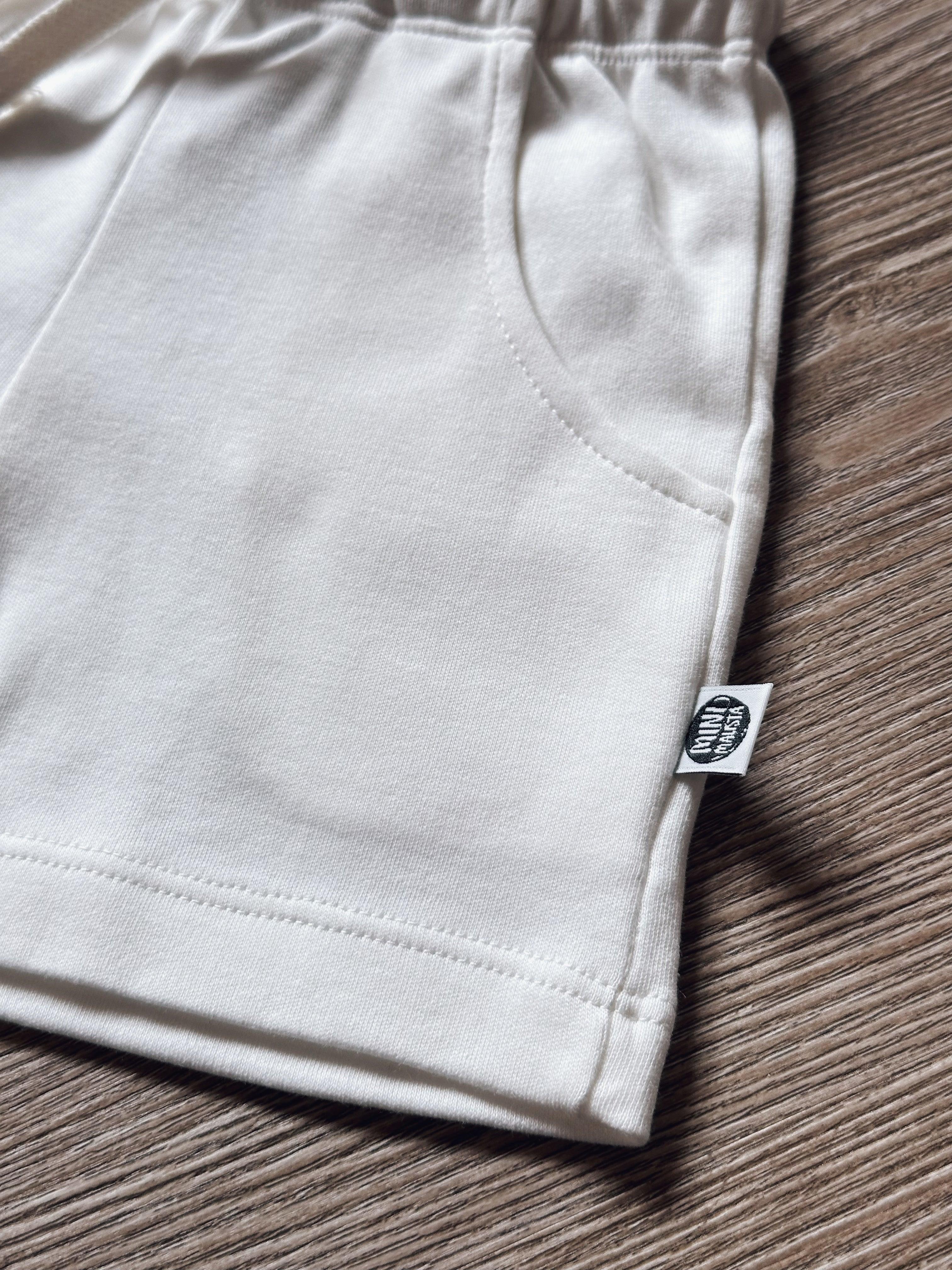 Bermuda Cargo Infantil Unissex MiniMalista | Liso Branco Off - MiniMalista Baby - 0, Ano Novo, anonovo, b2b, Calor, com-desconto-mm10, Kids, Menino, Neutro, new, Reveillon, tab-tam-shorts-cargo, Unissex, Verão -bebê-minimalista-estiloso