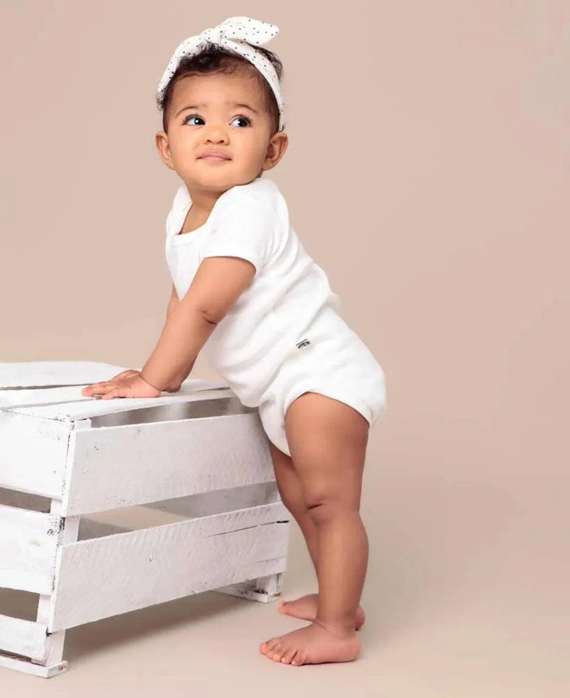 Body de Bebê Manga Curta Unissex MiniMalista | Liso Branco Off - MiniMalista Baby - 0.2, 0.25, Ano Novo, anonovo, b2b, Baby, black-friday, com-desconto-mm10, Meia Estação, Menina, Neutro, new, Reveillon, tab-tam-body-curto, Unissex -bebê-minimalista-estiloso