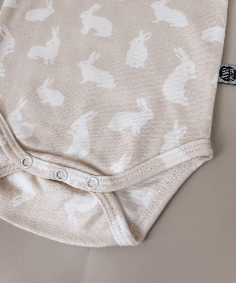 Body de Bebê Manga Curta Unissex | Bunny - MiniMalista Baby - 0.25, b2b, Baby, black-friday, com-desconto-mm10, Meia Estação, Menina, tab-tam-body-curto -bebê-minimalista-estiloso