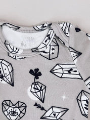 Body de Bebê Manga Curta Unissex | Crystal - MiniMalista Baby - 0.4, b2b, Baby, black-friday, Meia Estação, Menina, Neutro, outlet, SALE-FINAL, tab-tam-body-curto, Unissex -bebê-minimalista-estiloso