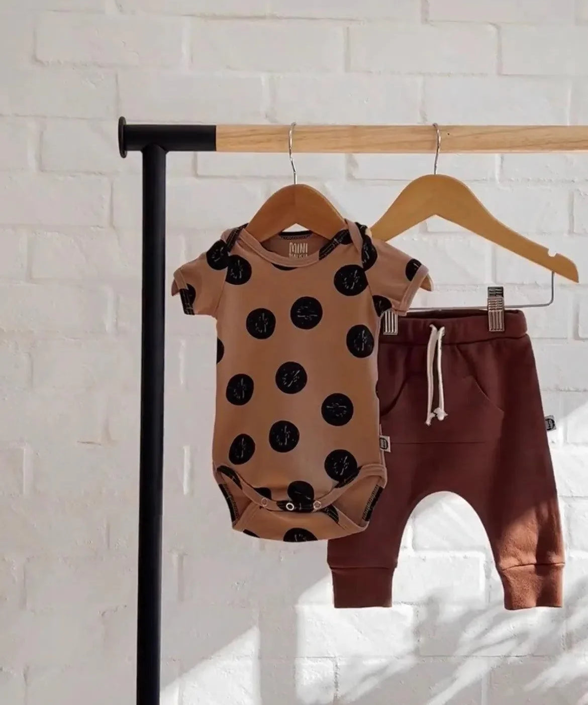 Body de Bebê Manga Curta Unissex | Full Moon - MiniMalista Baby - 0.4, b2b, Baby, black-friday, Meia Estação, Menina, Menino, Neutro, outlet, SALE-FINAL, tab-tam-body-curto, Unissex -bebê-minimalista-estiloso
