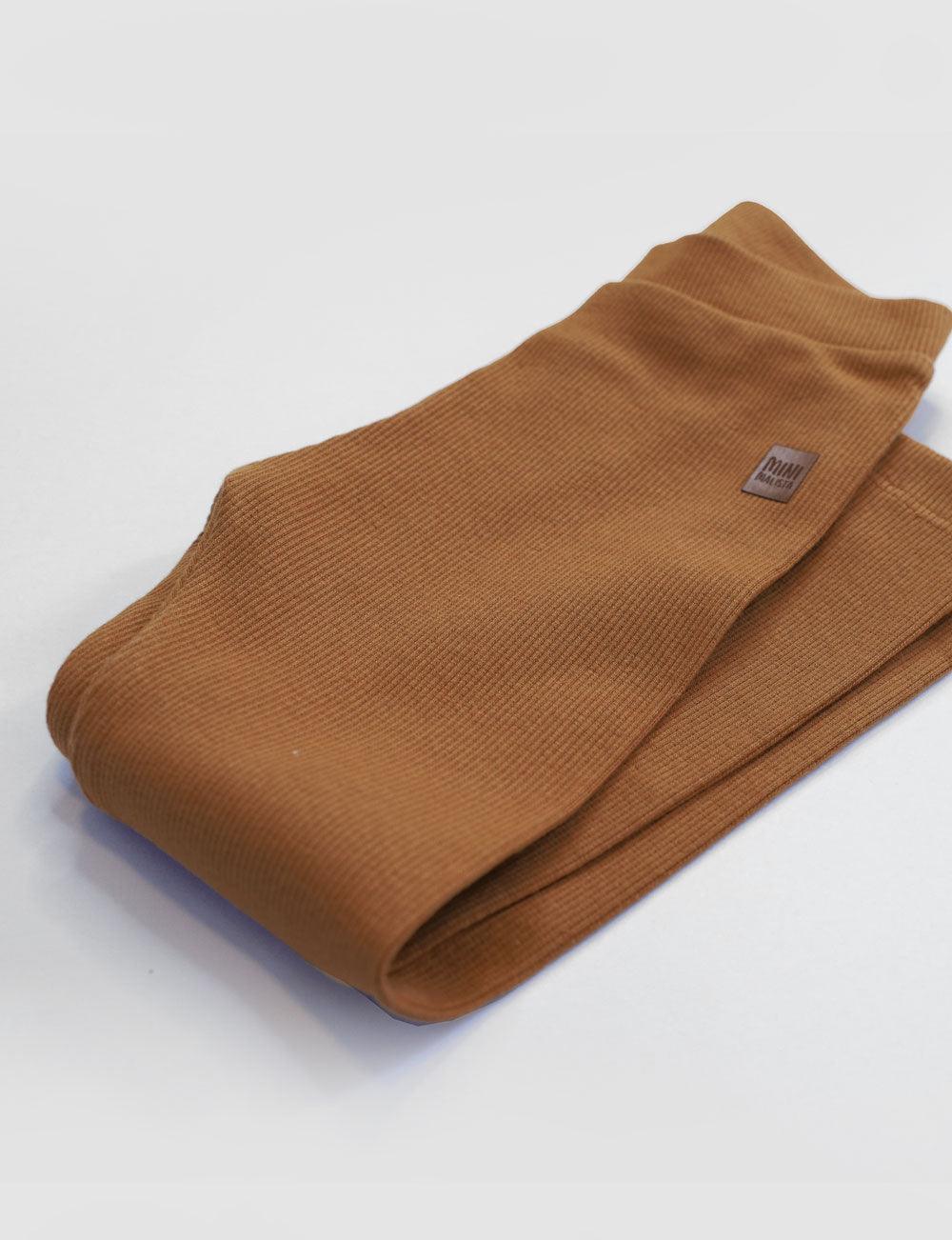 Calça Unissex Slim Canelado MiniMalista | Liso Ginger - MiniMalista Baby - 0.3, 0.35, b2b, Baby, black-friday, com-desconto-mm10, Frio, Kids, Menina, Menino, Neutro, tab-tam-calça-slim, Unissex, Winter Sale 30% -bebê-minimalista-estiloso