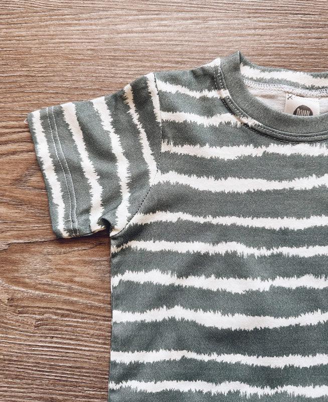 Camiseta Infantil Manga Curta Unissex | Tie Dye - MiniMalista Baby - 0.3, b2b, black-friday, com-desconto-mm10, Kids, Meia Estação, Menino, tab-tam-camiseta-manga-curta -bebê-minimalista-estiloso