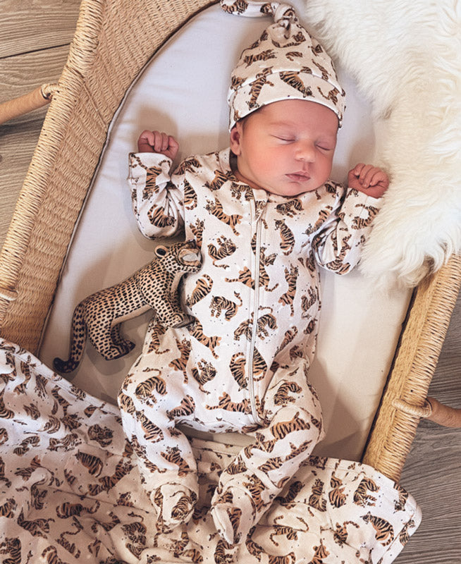 Macacão de Bebê Ziper com opção de Pezinho | Tiger