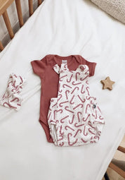 Jardineira de Bebê Unissex | Candy Cane - MiniMalista Baby - 0, b2b, Baby, Calor, Christmas, com-desconto-mm10, Menina, natal, Neutro, SALE-FINAL, tab-tam-jardineiras, ultimas-peças, Unissex, Verão, Xmas -bebê-minimalista-estiloso