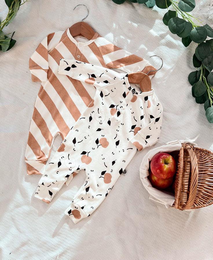 Macacão de Bebê Raglan Botões Unissex | Apples - MiniMalista Baby - 0.3, 2macacoespor199, b2b, Baby, black-friday, com-desconto-mm10, Meia Estação, Menino, Neutro, new, tab-tam-mac-botões, Unissex -bebê-minimalista-estiloso