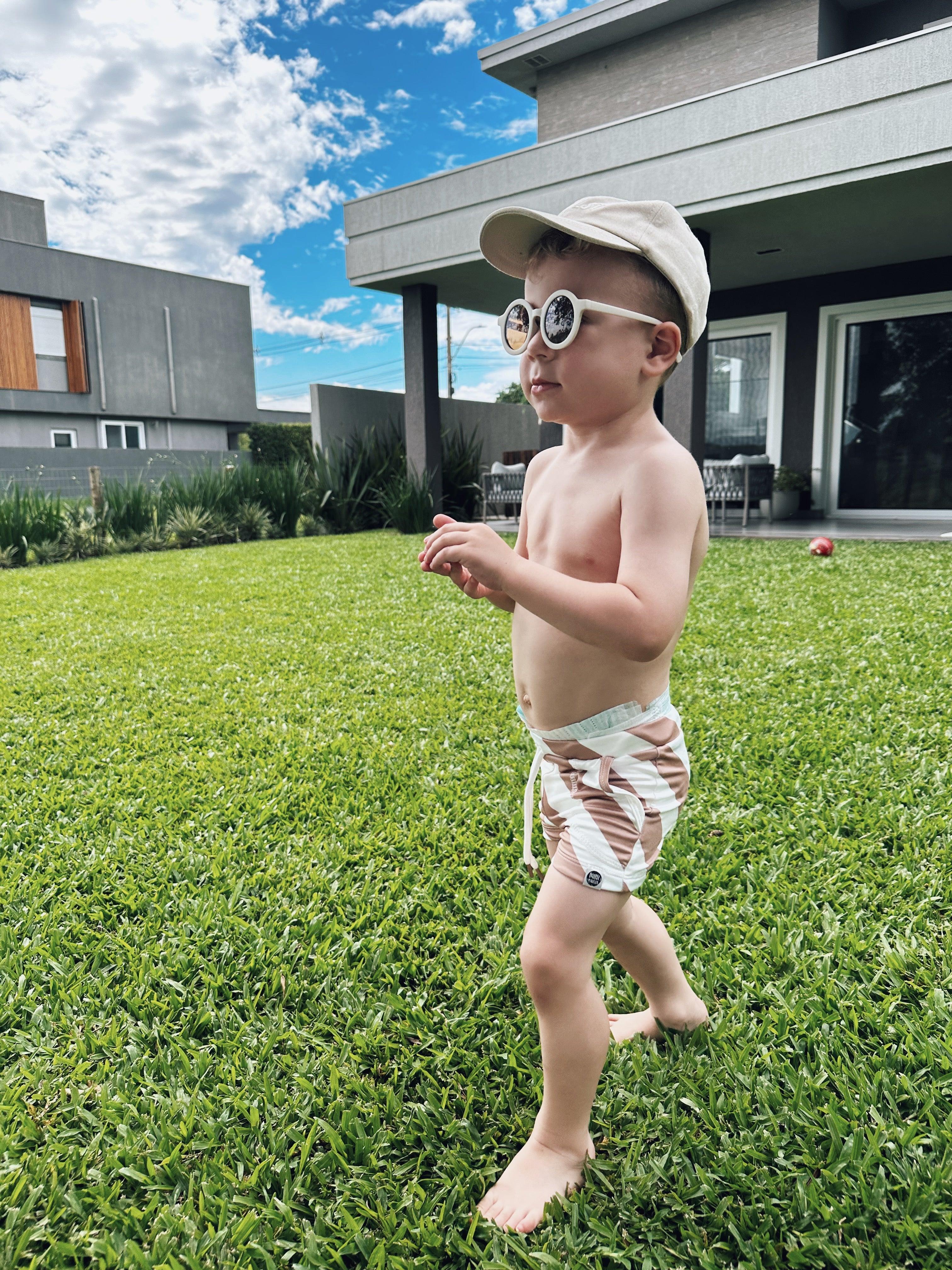 Sunga Infantil Estampado UV50+ | Listras Diagonais Bege - MiniMalista Baby - 0, b2b, Baby, Calor, com-desconto-mm10, Kids, Menino, Neutro, new, Unissex, Verão -bebê-minimalista-estiloso