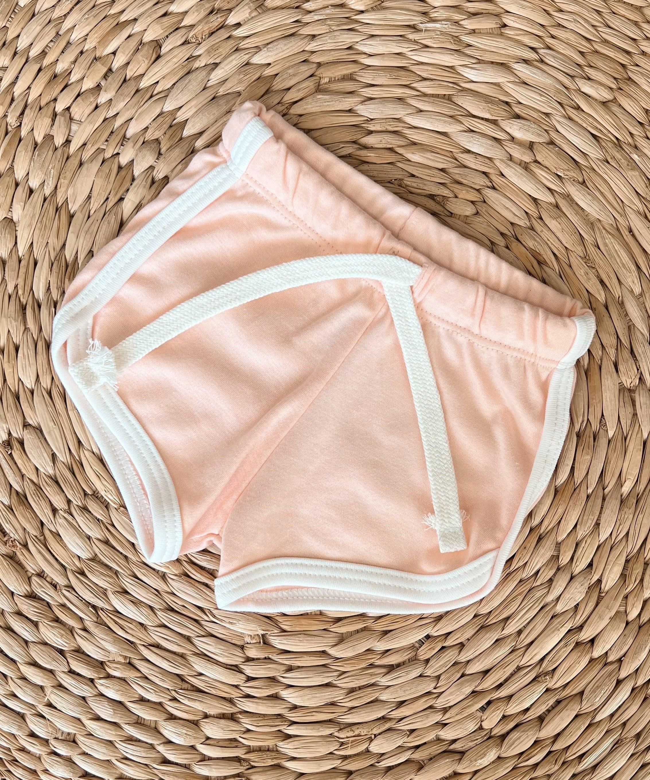 Track Shorts Infantil Unissex MiniMalista | Liso Peachy - MiniMalista Baby - 0.3, b2b, black-friday, Calor, Menina, tab-tam-track-shorts, Verão -bebê-minimalista-estiloso