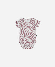 Body de Bebê Manga Curta Unissex | Feline - MiniMalista Baby - 0.35, 0.4, b2b, Baby, black-friday, com-desconto-mm10, Meia Estação, Menina, tab-tam-body-curto -bebê-minimalista-estiloso