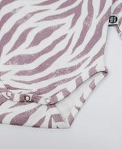 Body de Bebê Manga Longa Unissex | Feline - MiniMalista Baby - 0.35, 0.4, b2b, Baby, black-friday, com-desconto-mm10, Frio, Menina, tab-tam-body-manga-longa -bebê-minimalista-estiloso