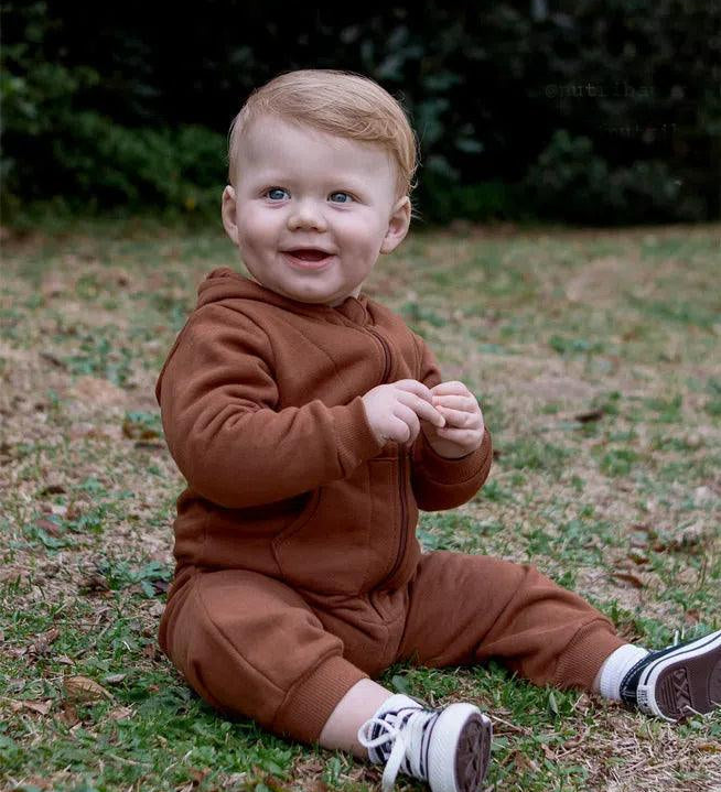 Macacão Capuz Moletom em Bebê