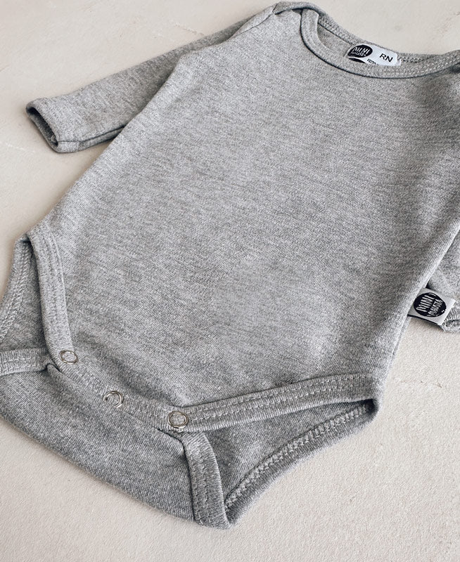 Conjunto Bebê Menino Calça + Body Longo + Babador | Mescla e Dreamy