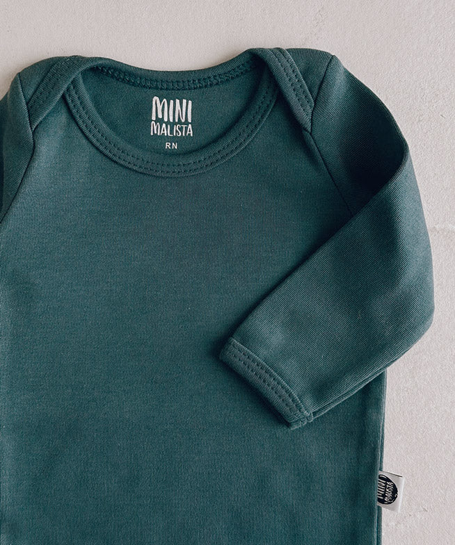 Body-bebe-manga-longa-verde-escuro-deep-green-menino-algodao-minimalistz-2.jpg