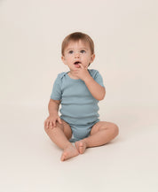 Body de Bebê Manga Curta Unissex | Liso Azul Coastal