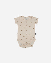 Body Bebê Manga Curta Unissex - Estampa Love In Brown (corações marrom sobre Branco Off) - Coleção SS26 - MiniMalista Baby