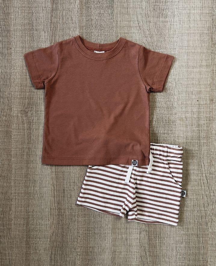 Conjunto Camiseta e Bermuda Infantil Menino | Chutney e Listrinhas