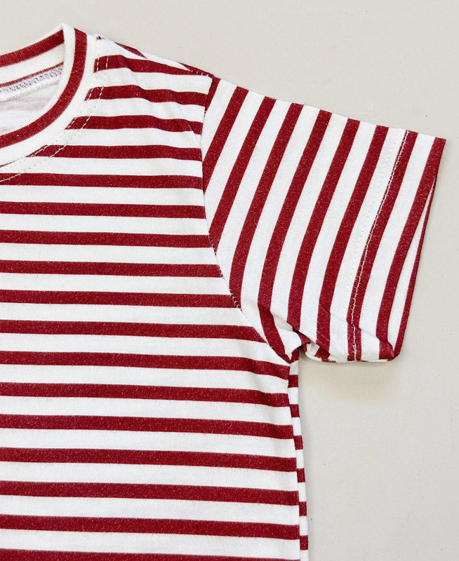Camiseta Infantil Manga Curta Unissex | Listrinhas Vermelho
