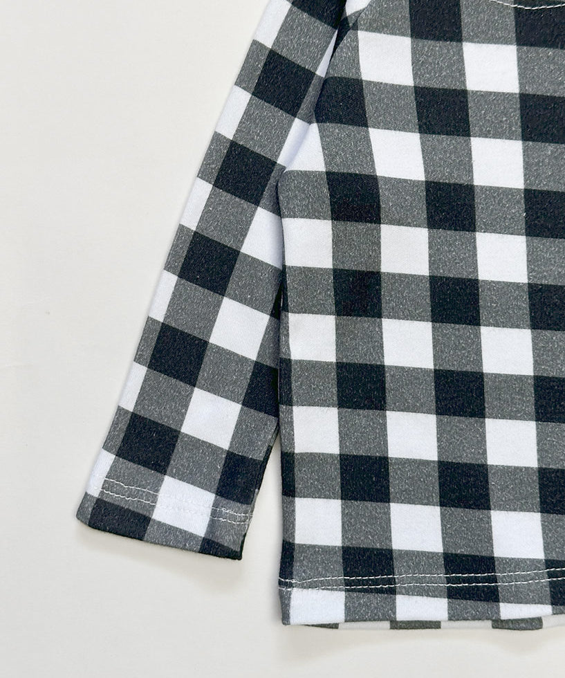 Camiseta-infantil-manga-longa-inverno-moderna-estampa-xadrez-preto-e-branco-quadriculado-vichy-preto-unissex-menino-2.jpg