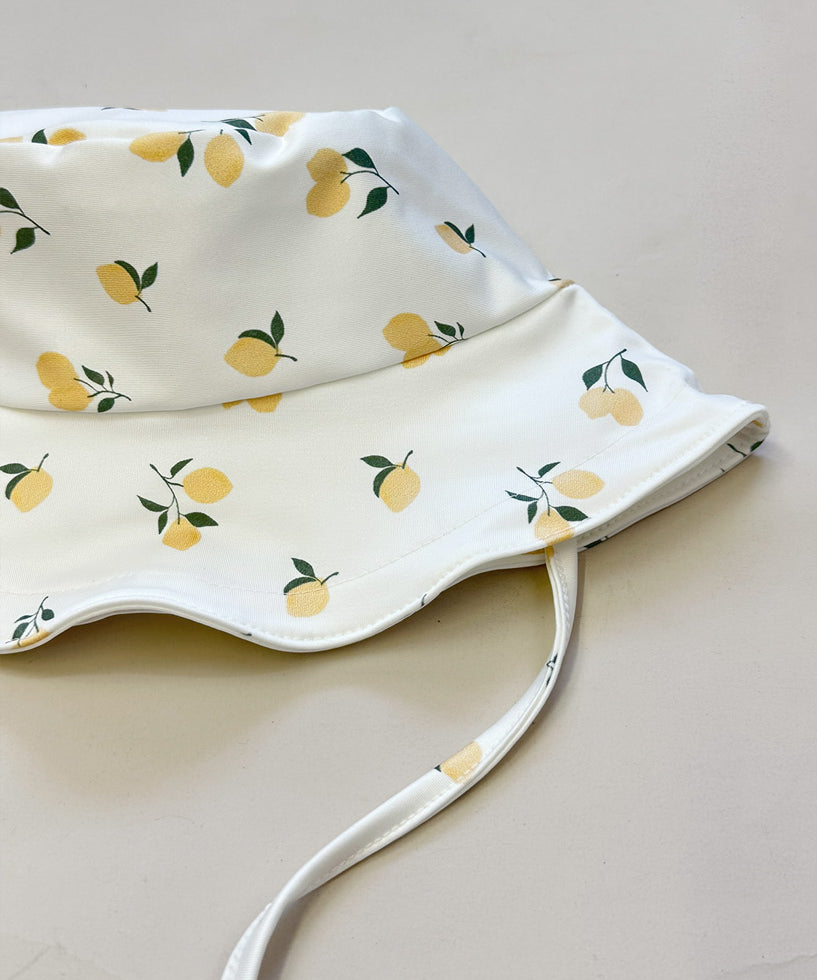 Chapeu-bucket-hat-praia-protecao-raios-uv-solar-piscina-bebe-crianca-verao-calor-limao-limone-2.jpg