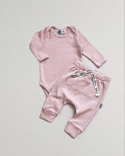 Conjunto Body e Calça Bebê | Liso Mystic Rose
