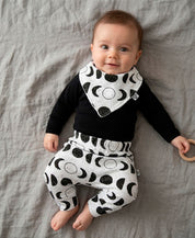 Conjunto Bebê Unissex Calça + Body Longo + Babador | Preto e Lunar