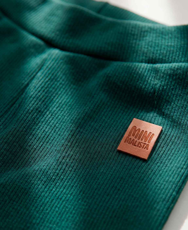 Detalhe da malha canelada em Liso Deep Green