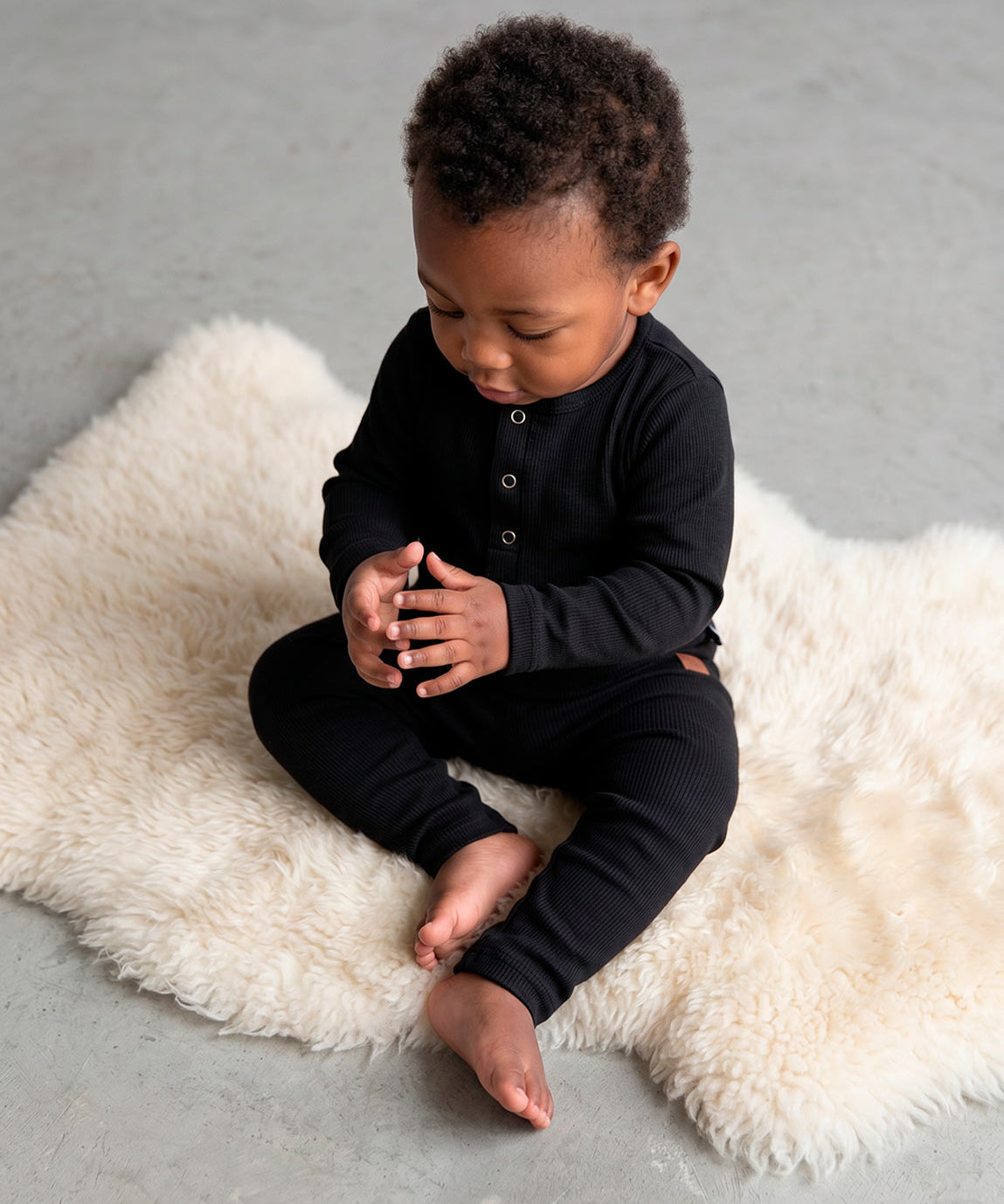 Conjunto-bebe-inverno-body-e-calca-canelada-algodao-liso-preto2.jpg