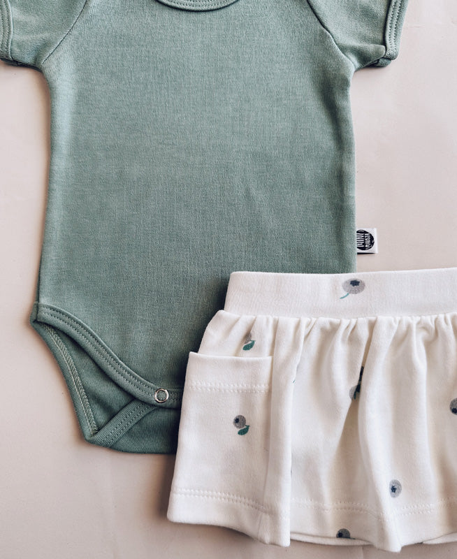 Conjunto Verão Bebê Menina Body e Saia | Sage e Blueberry