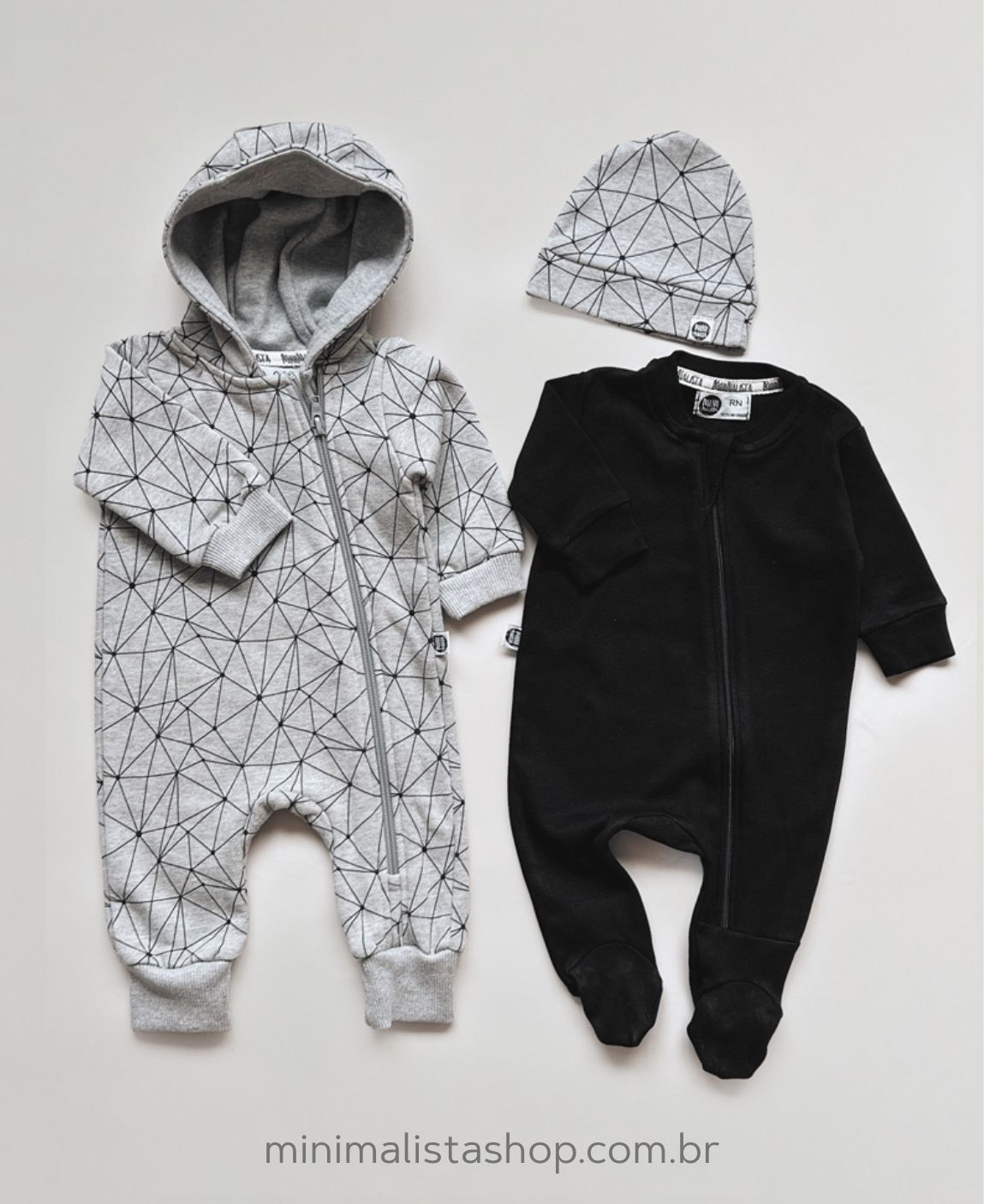 Conjunto-macacao-capuz-bebe-satellite-mescla-macacao-preto-menino-2.jpg