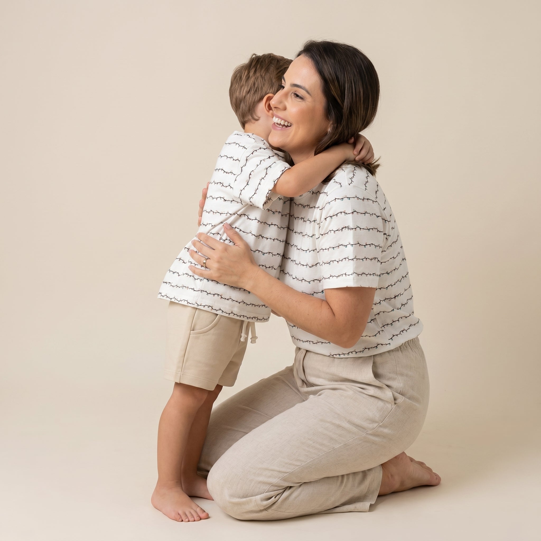 Kit-Tal-mae-tal-filho-camiseta-unissex-adulto-e-camiseta-infantil-estampa-lights-1.jpg