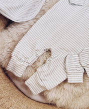 Kit Presente Saída de Maternidade Bebê 4 peças | Listrinhas Cinza