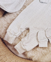Kit Presente Saída de Maternidade Bebê 4 peças | Listrinhas Cinza