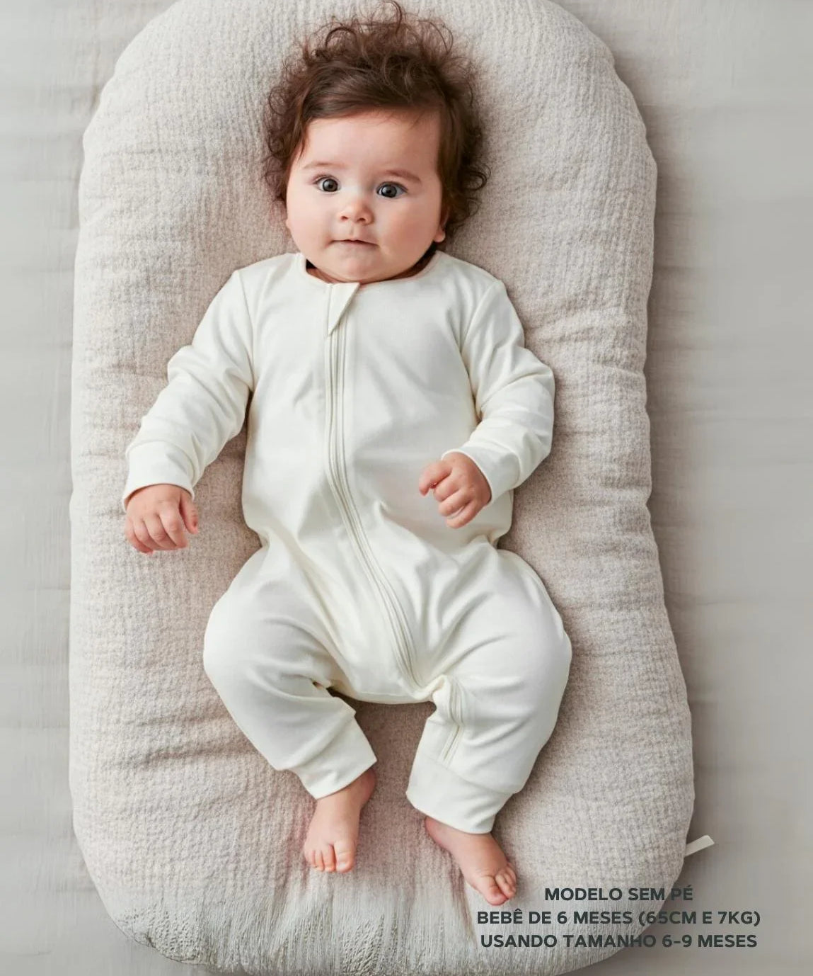 Macacao-bebe-ziper-liso-branco-off.jpg