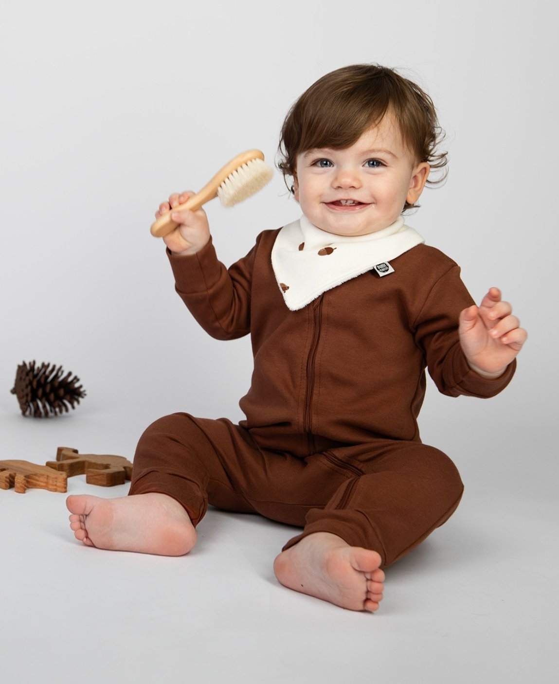 Macacão de Bebê Ziper com opção de Pezinho | Liso Oak
