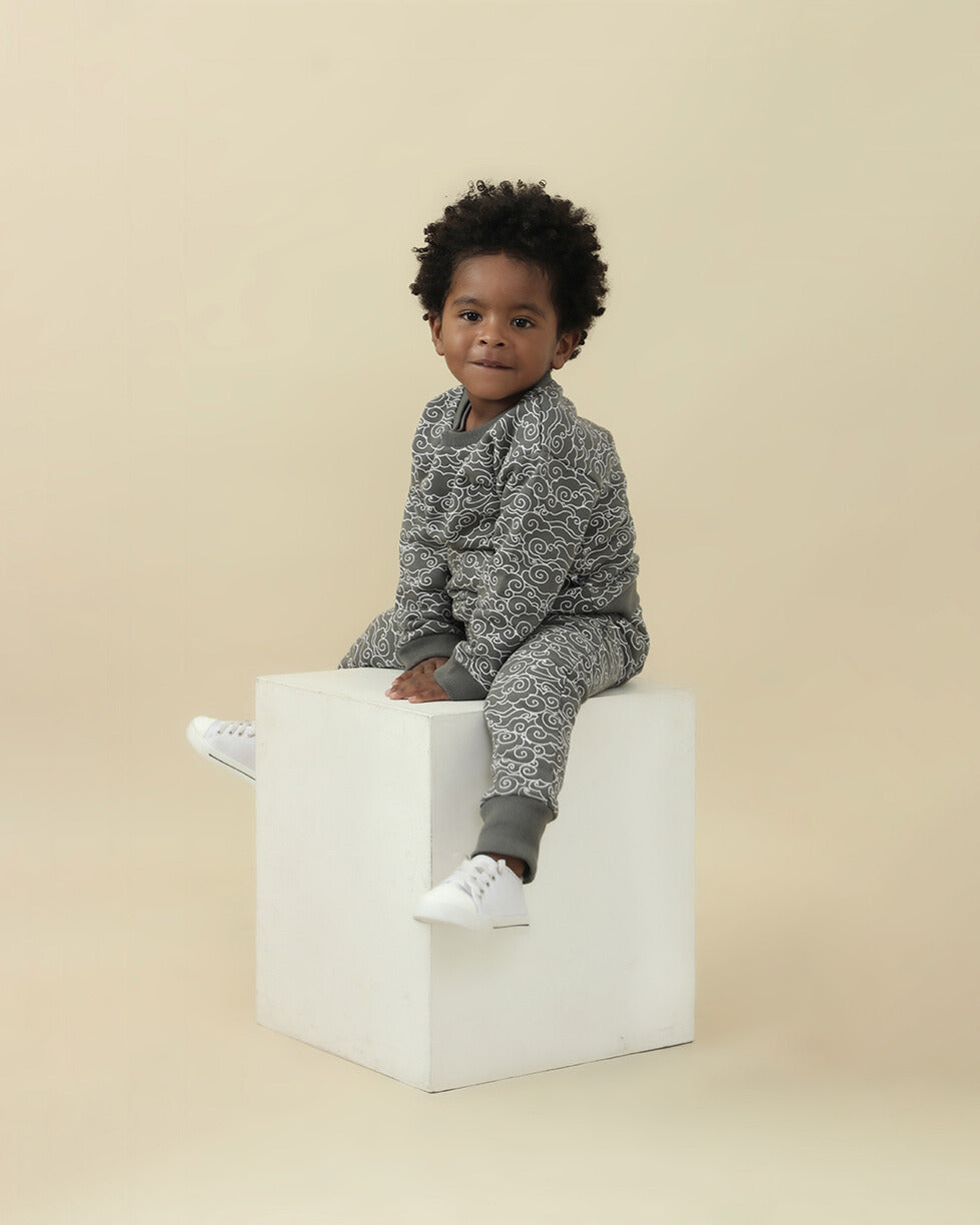 Moletom-calca-infantil-menina-menino-cinza-bebe-estampa-nuvem-minimalista-escandinavo-unissex.jpg
