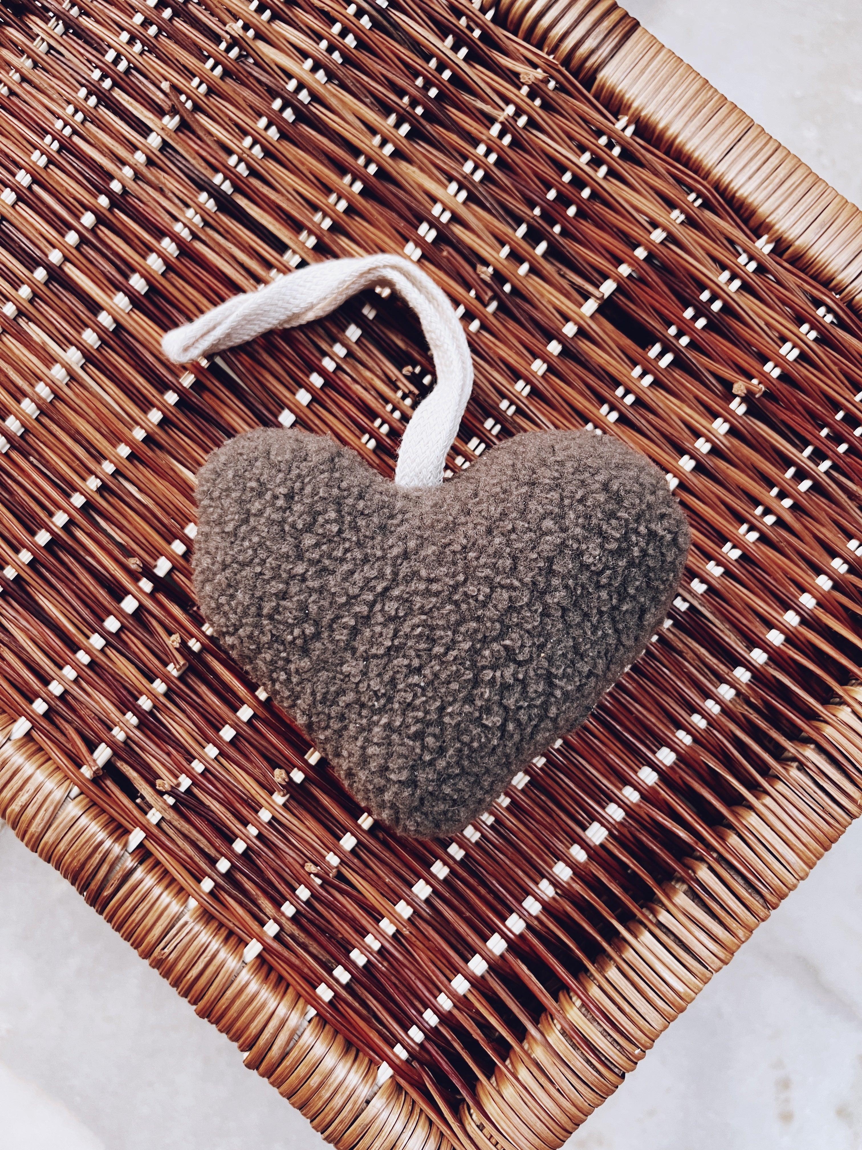 Acessório de Chupeta Teddy Heart Marrom - MiniMalista Baby - b2b, Baby, com-desconto-mm10, Meia Estação, Menino, Neutro, Unissex -bebê-minimalista-estiloso