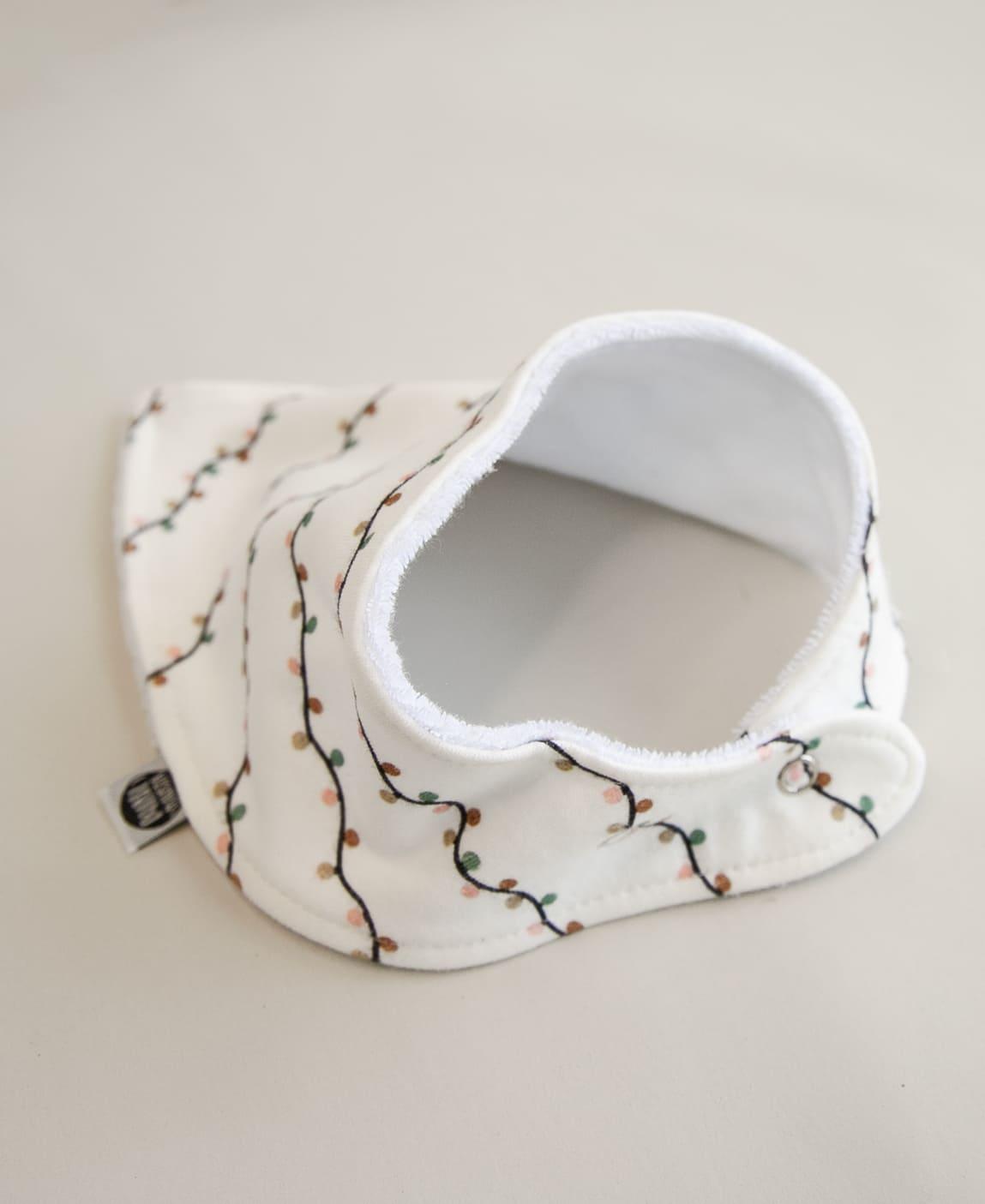 Babador Bandana Unissex | Lights - MiniMalista Baby - 0.3, Ano Novo, b2b, Baby, black-friday, Christmas, com-desconto-mm10, Meia Estação, Menina, natal, Neutro, Reveillon, Unissex, Xmas -bebê-minimalista-estiloso