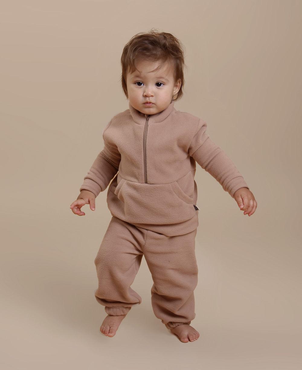 Blusão Inverno Soft MiniMalista | Liso Cinnamon - MiniMalista Baby - 0.5, b2b, Baby, Best, black-friday, com-desconto-mm10, Frio, Kids, Menina, Menino, Neutro, tab-tam-blusao-soft, tab-tam-blusão-soft-bebe, Unissex -bebê-minimalista-estiloso
