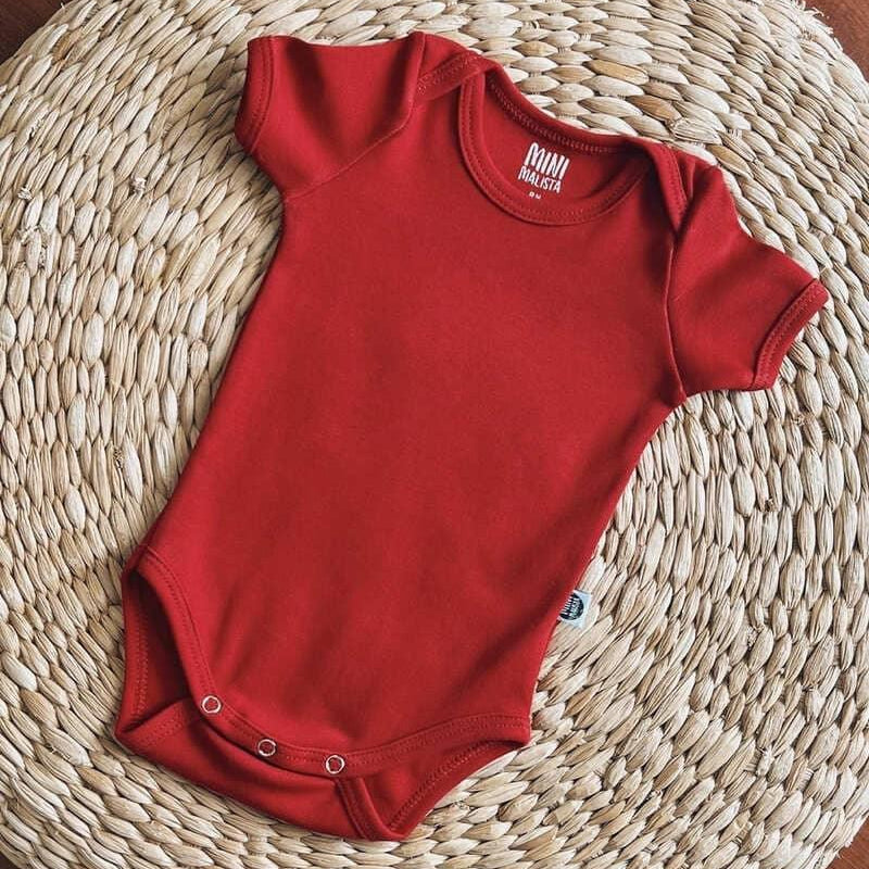 Body de Bebê Manga Curta Unissex MiniMalista Liso Real Red - MiniMalista Baby - 0, 0.3, b2b, Baby, black-friday, Christmas, com-desconto-mm10, Meia Estação, Menina, Menino, Natal, Neutro, new, tab-tam-body-curto, Unissex, Xmas -bebê-minimalista-estiloso