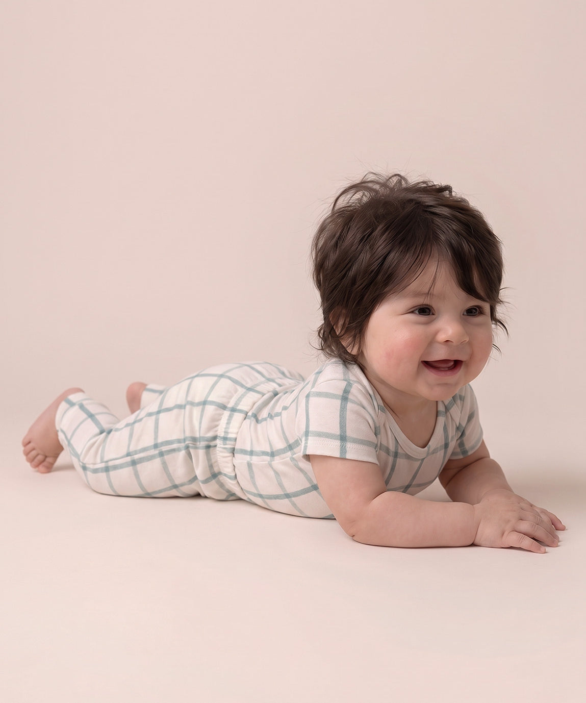 calca-harem-bebe-algodao-xadrez-azul-menino-minimalista-frente-bebe-2.jpg