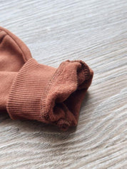 Calça Moletom Unissex Peluciado MiniMalista | Liso Oak - MiniMalista Baby - 0.3, b2b, Baby, black-friday, com-desconto-mm10, Frio, Kids, Menino, tab-tam-calca-moletom, tab-tam-calça-molet-bebe, tam-tam-calça-bolsao-bebe -bebê-minimalista-estiloso