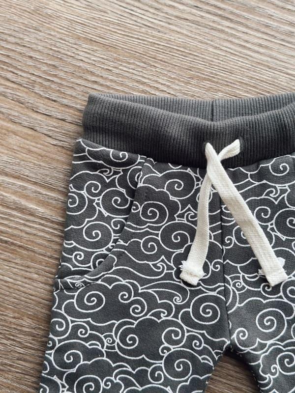 Calça Moletom Unissex Peluciado Unissex | Dreamy - MiniMalista Baby - 0.5, b2b, Baby, black-friday, Frio, Kids, Menino, Neutro, outlet, SALE-FINAL, tab-tam-calca-moletom, tab-tam-calça-molet-bebe, Unissex -bebê-minimalista-estiloso