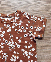 Camiseta Infantil Manga Curta Unissex | Field - MiniMalista Baby - 0.3, b2b, black-friday, com-desconto-mm10, Kids, Meia Estação, Menina, tab-tam-camiseta-manga-curta -bebê-minimalista-estiloso