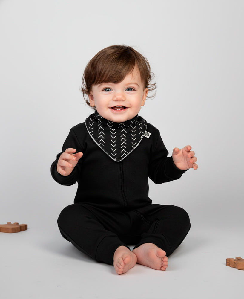 Conjunto Bebê Macacão + Babador | Fishbone e Preto