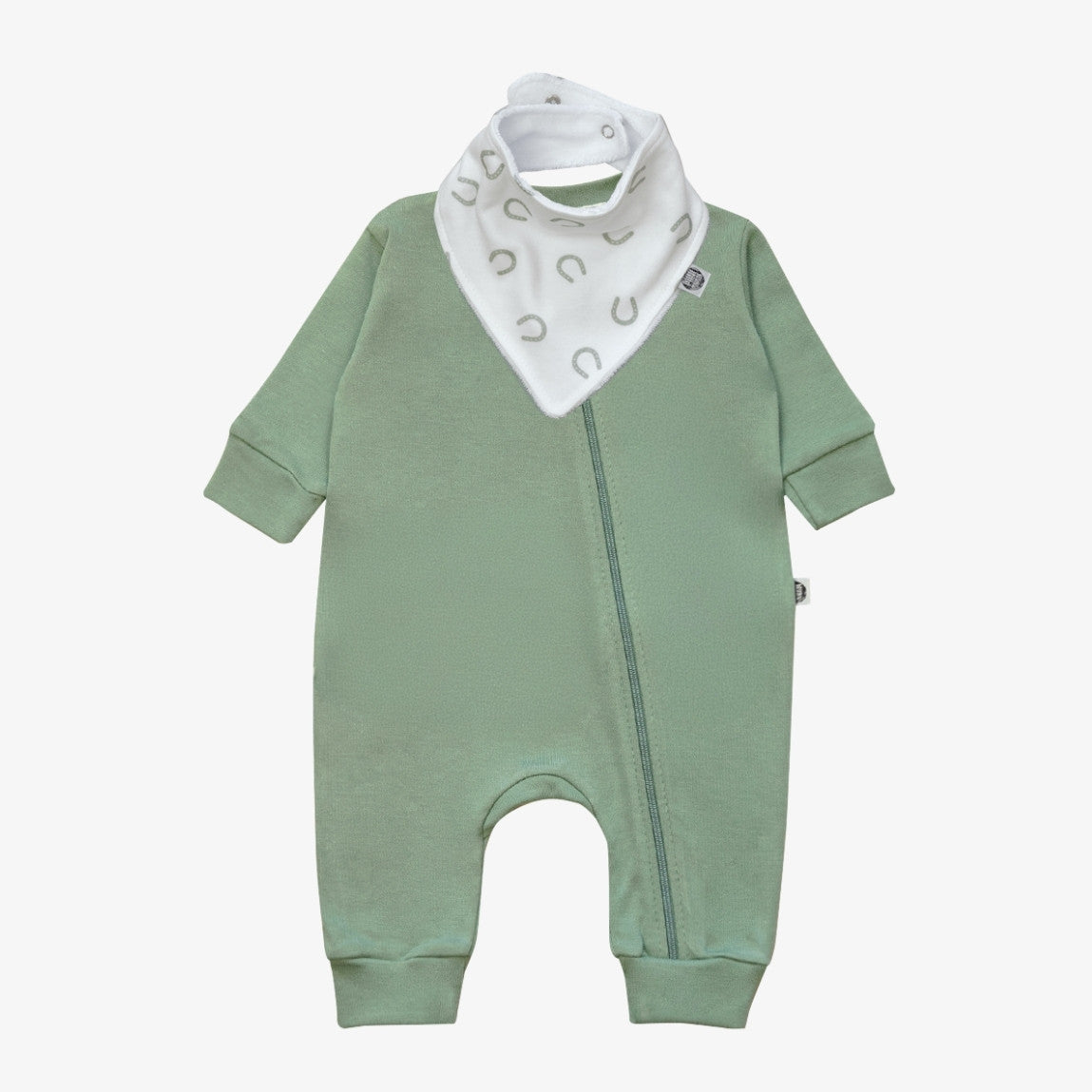 conjunto-macacao-liso-verde-sage-claro-babador-lucky-bebe-menino-minimalista-baby-3.jpg